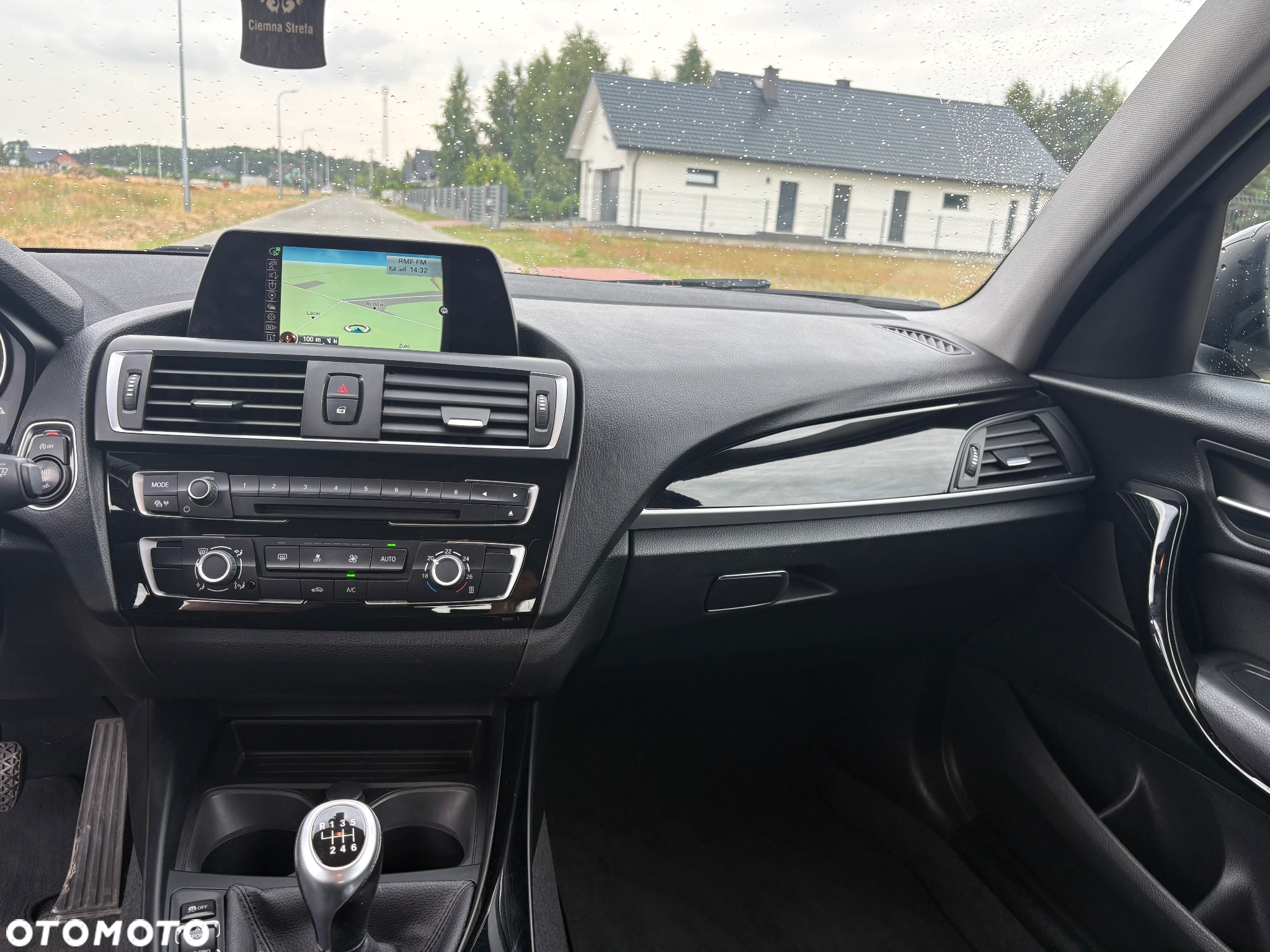 BMW Seria 1 - 12