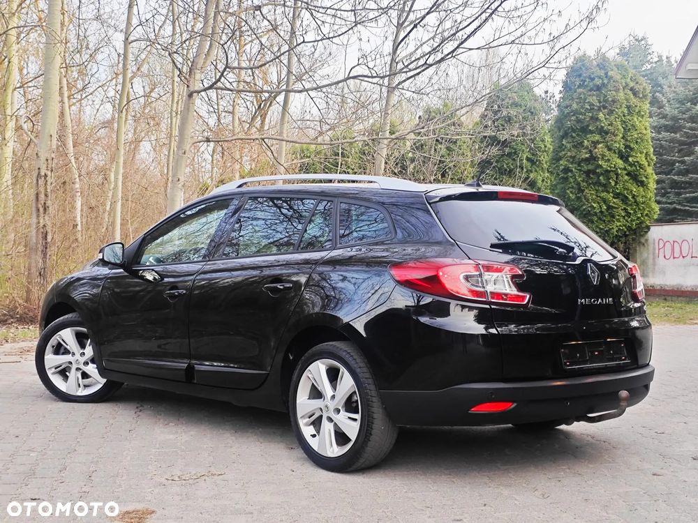 Renault Megane ENERGY dCi 110 Start & Stop Paris Business - 9