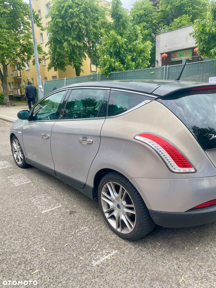 Lancia Delta 1.6 MJ Platino - 2