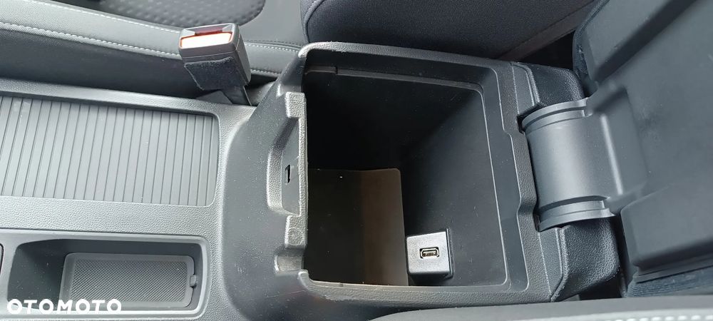 Ford Focus - 22