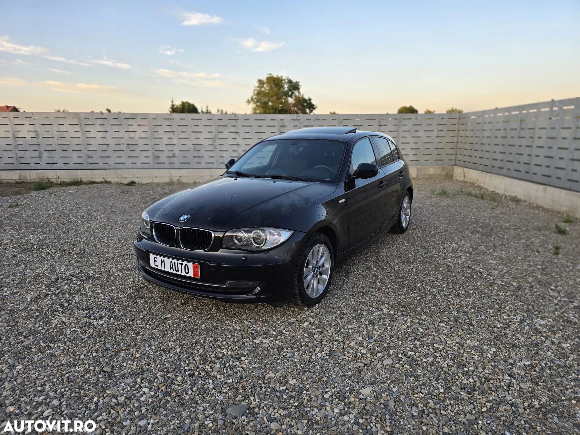 BMW Seria 1 116d Sport Line - 1