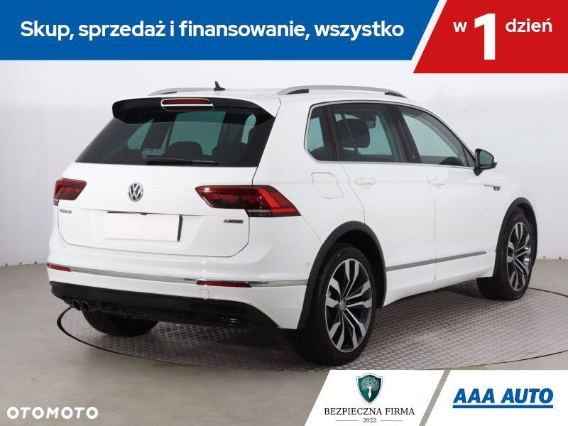 Volkswagen Tiguan - 7