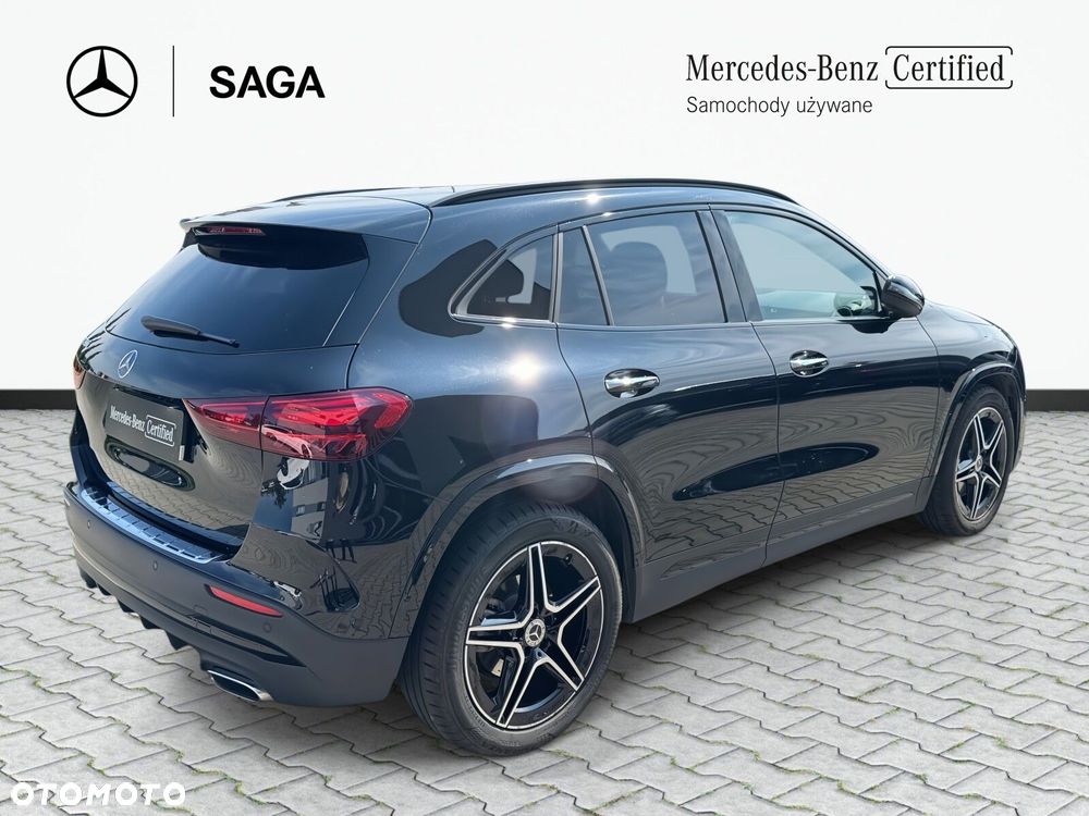 Mercedes-Benz GLA - 6