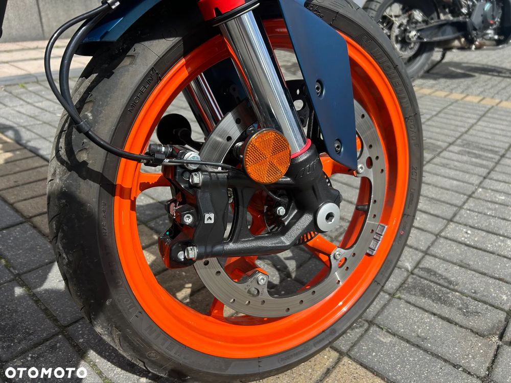 KTM Duke 125 - 9