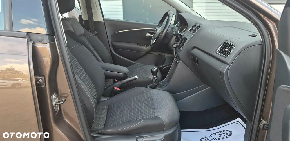 Volkswagen Polo 1.2 TSI BMT Comfortline - 16