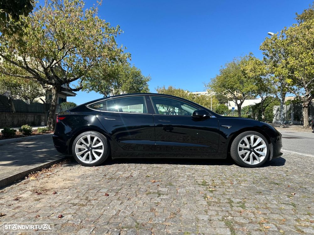 Tesla Model 3 Standard Range Plus RWD - 4