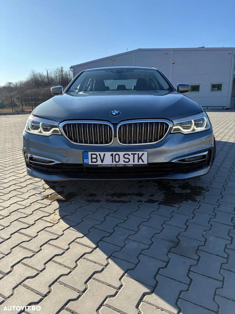 BMW Seria 5 520d xDrive AT - 9