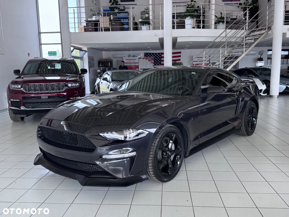 Ford Mustang - 3