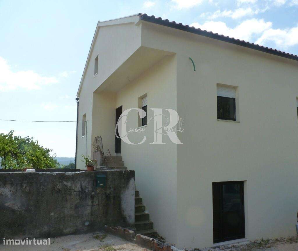T3 renovada com garagem, anexo, poço, jardim e vistas deslumbrantes Ba - Grande imagem: 2/50