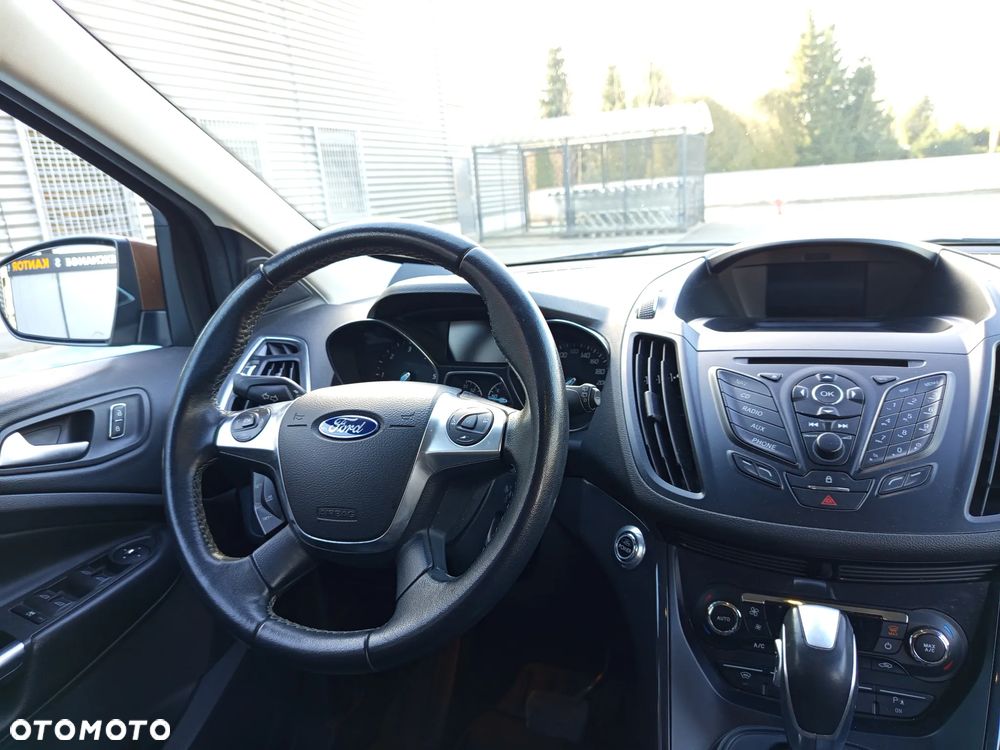 Ford Kuga 2.0 TDCi 4WD Titanium - 25