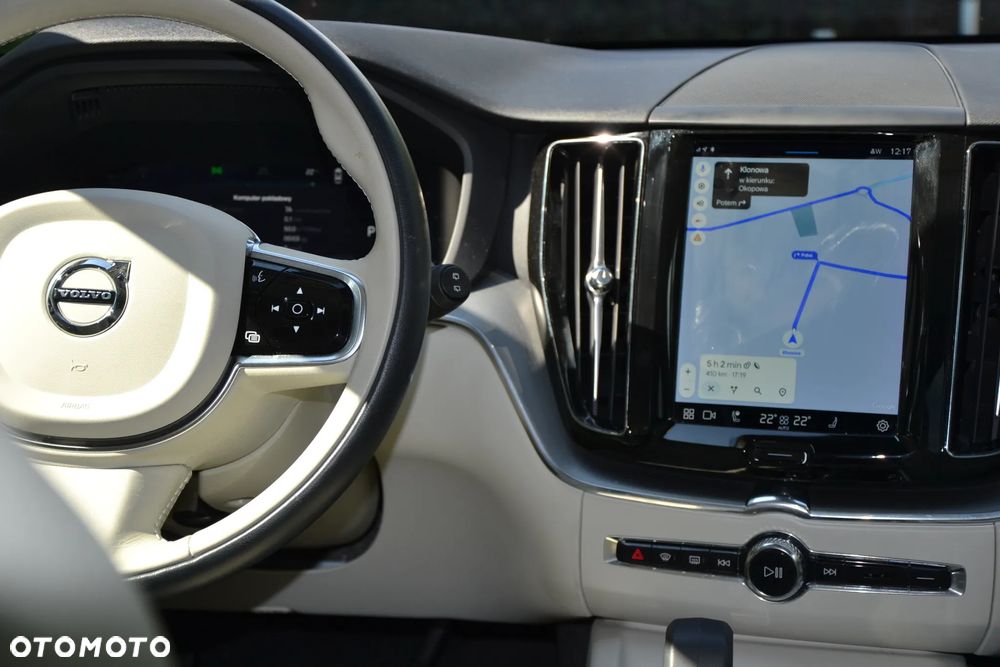Volvo XC 60 B5 B AWD Core - 12