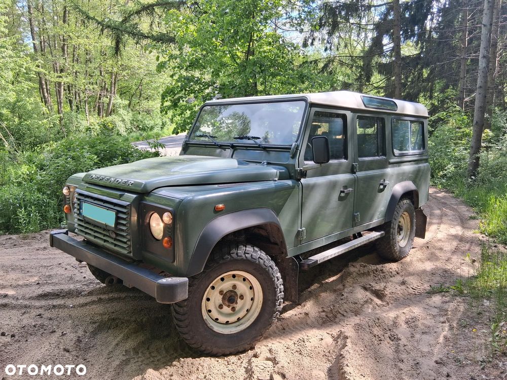 Land Rover Defender 2.4 TD4 SE - 25