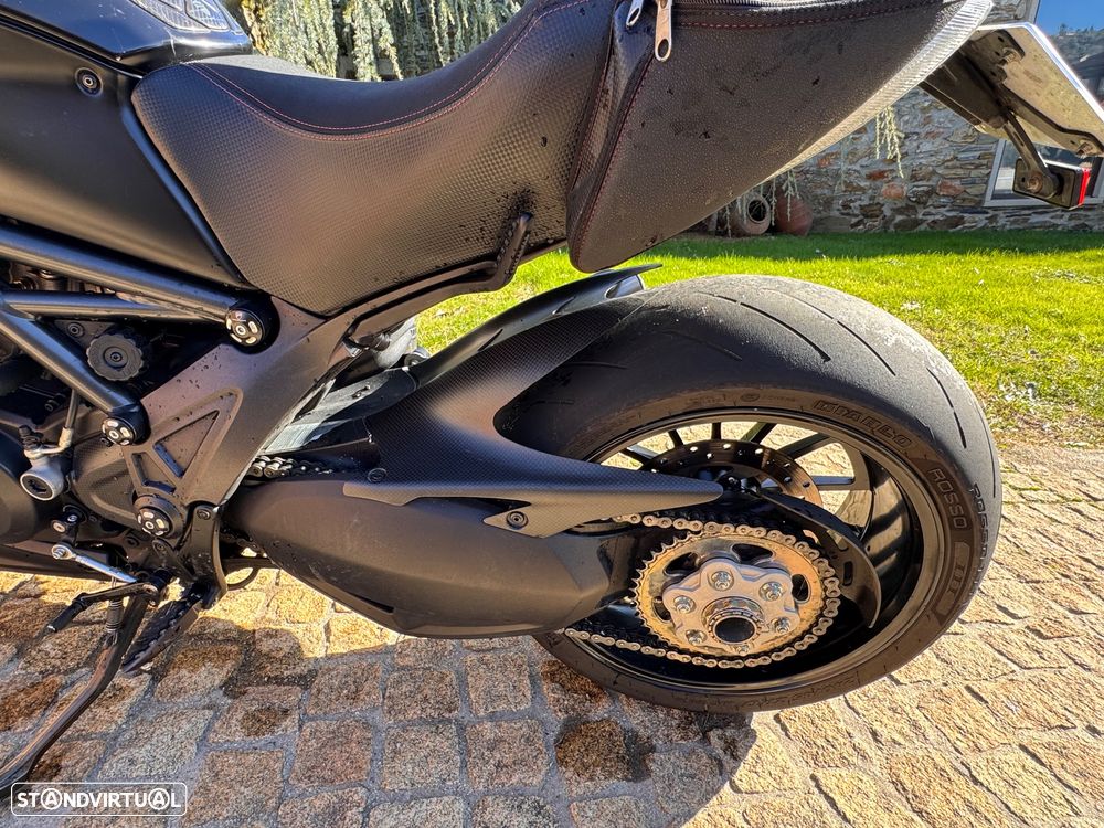 Ducati Diavel AMG - 12