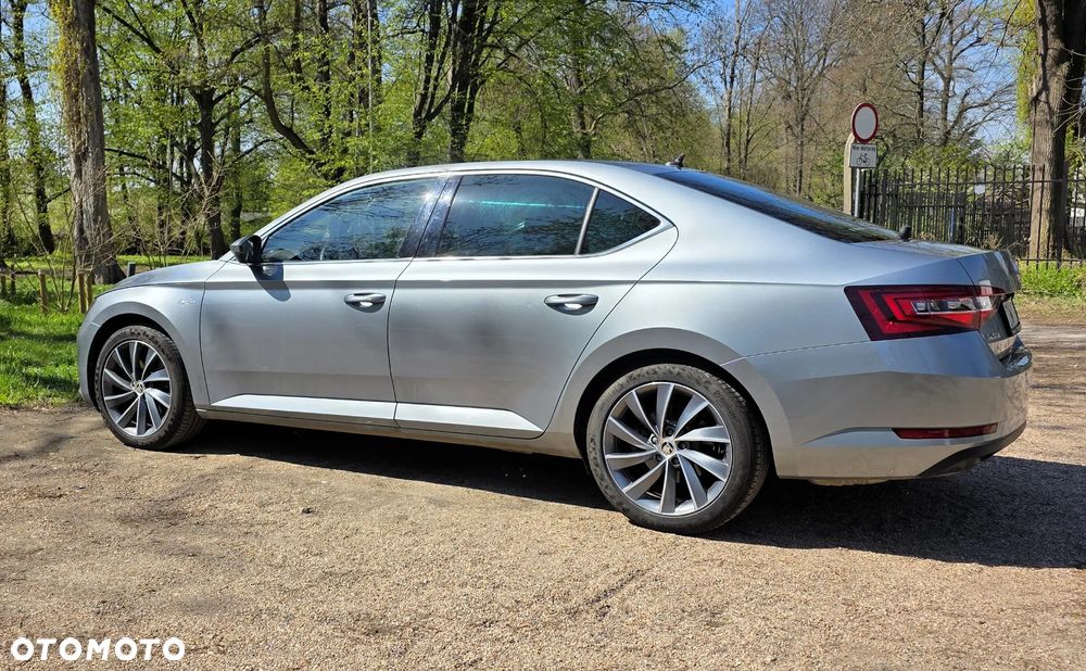 Skoda Superb 1.5 TSI ACT L&K - 12