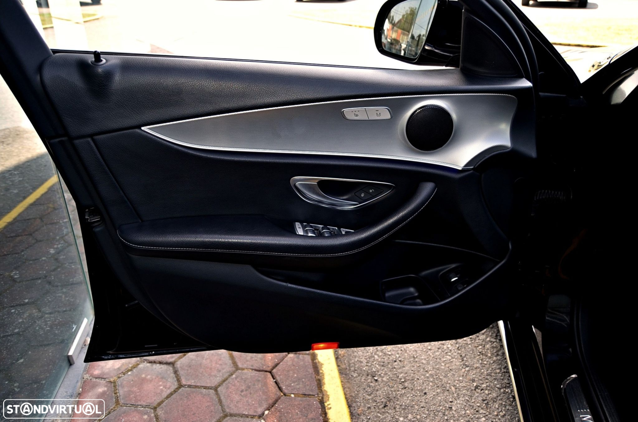 Mercedes-Benz E 220 d Avantgarde+ - 10
