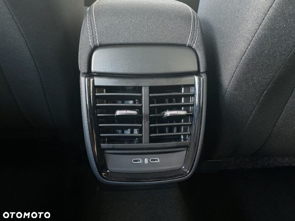 Skoda Kamiq 1.5 TSI Edition 130 - 26