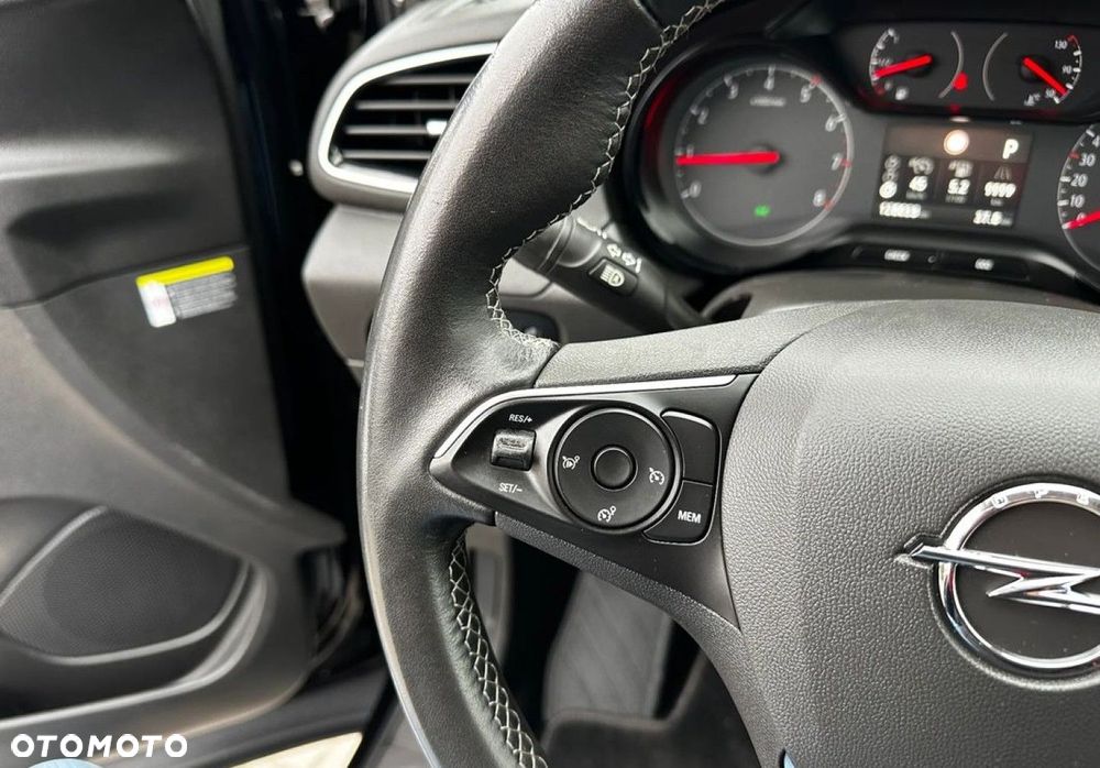 Opel Grandland X - 11