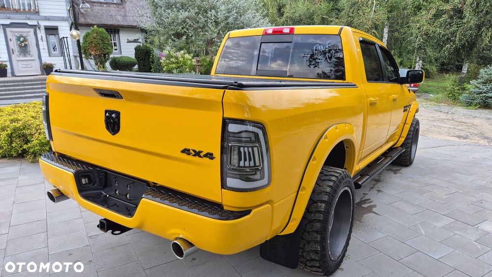 Dodge RAM 5.7 4x4 - 4