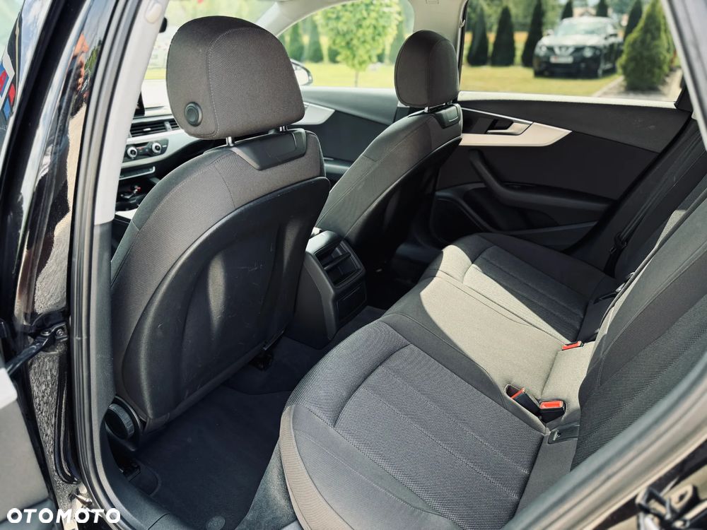 Audi A4 Avant 2.0 TDI S tronic - 15