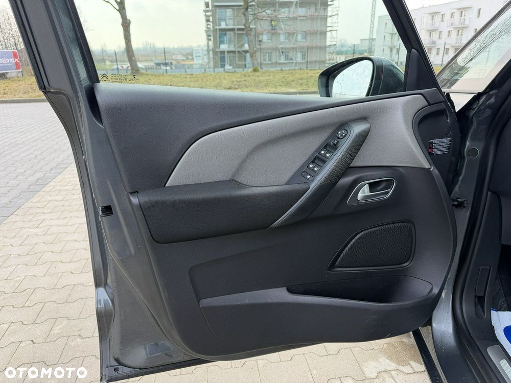 Citroën C4 Picasso HDi 150 FAP Business Class - 16