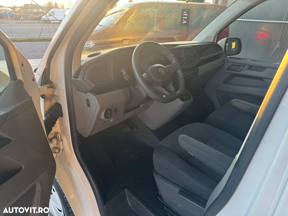 Volkswagen Transporter T6 DSG Lang - 13