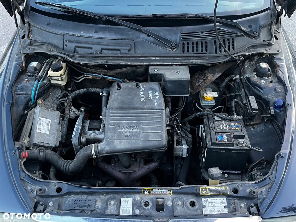 Lancia Ypsilon - 2