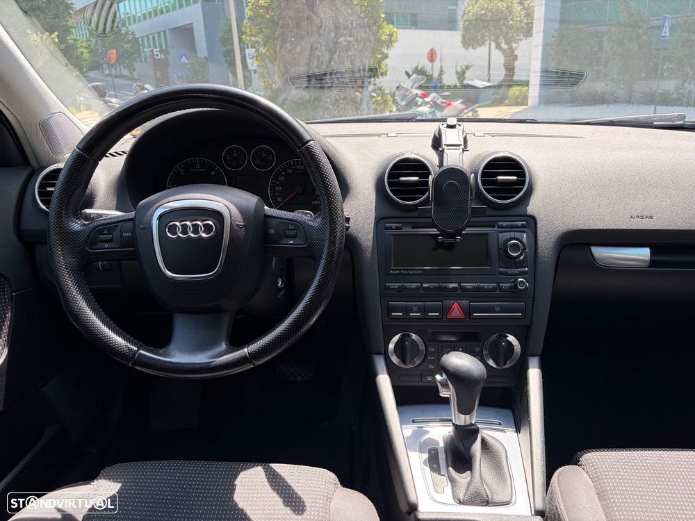 Audi A3 Sportback 2.0 TDi S-line S tronic - 11