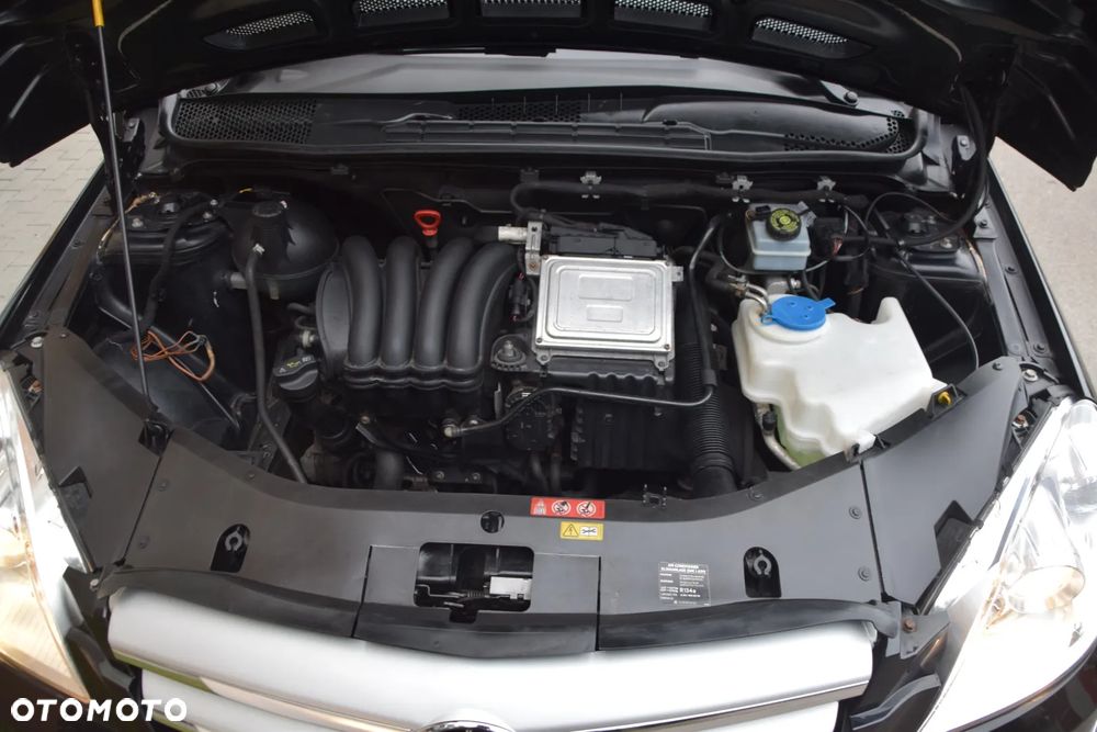 Mercedes-Benz Klasa B 150 - 14