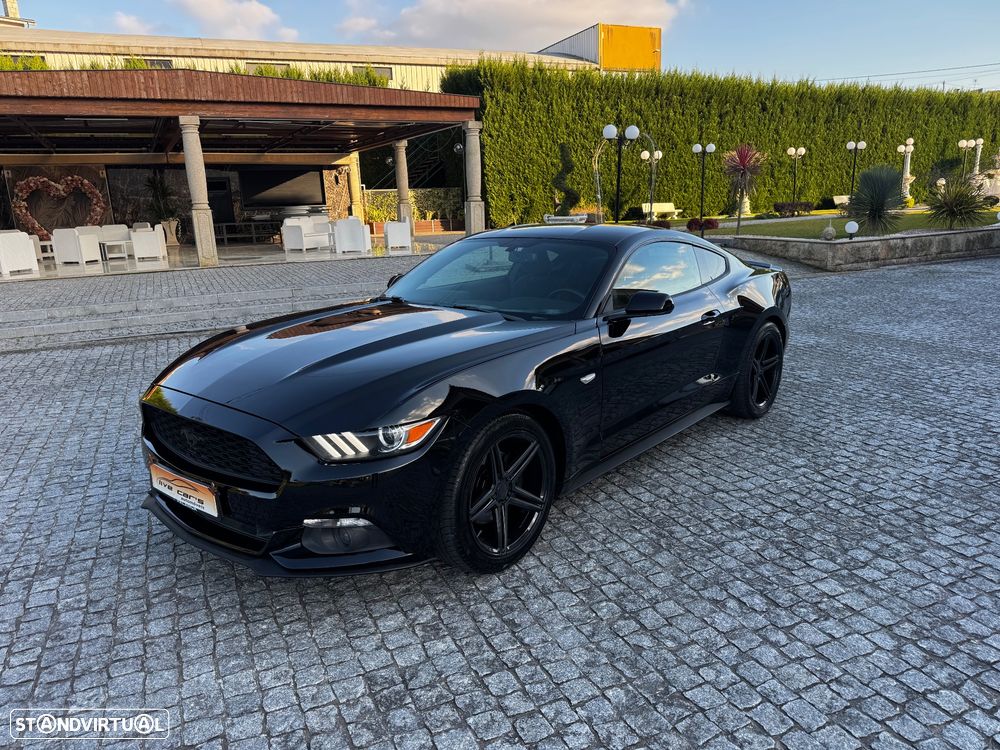 Ford Mustang 2.3 Eco Boost Aut. - 12