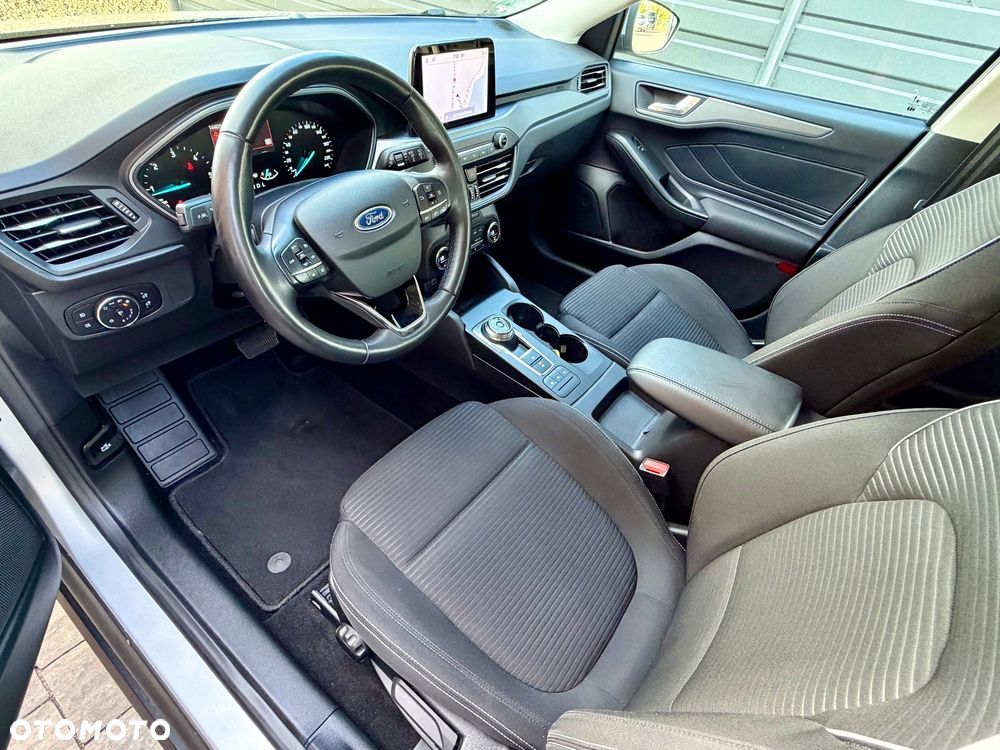 Ford Focus 1.5 EcoBlue Start-Stopp-System TITANIUM - 23