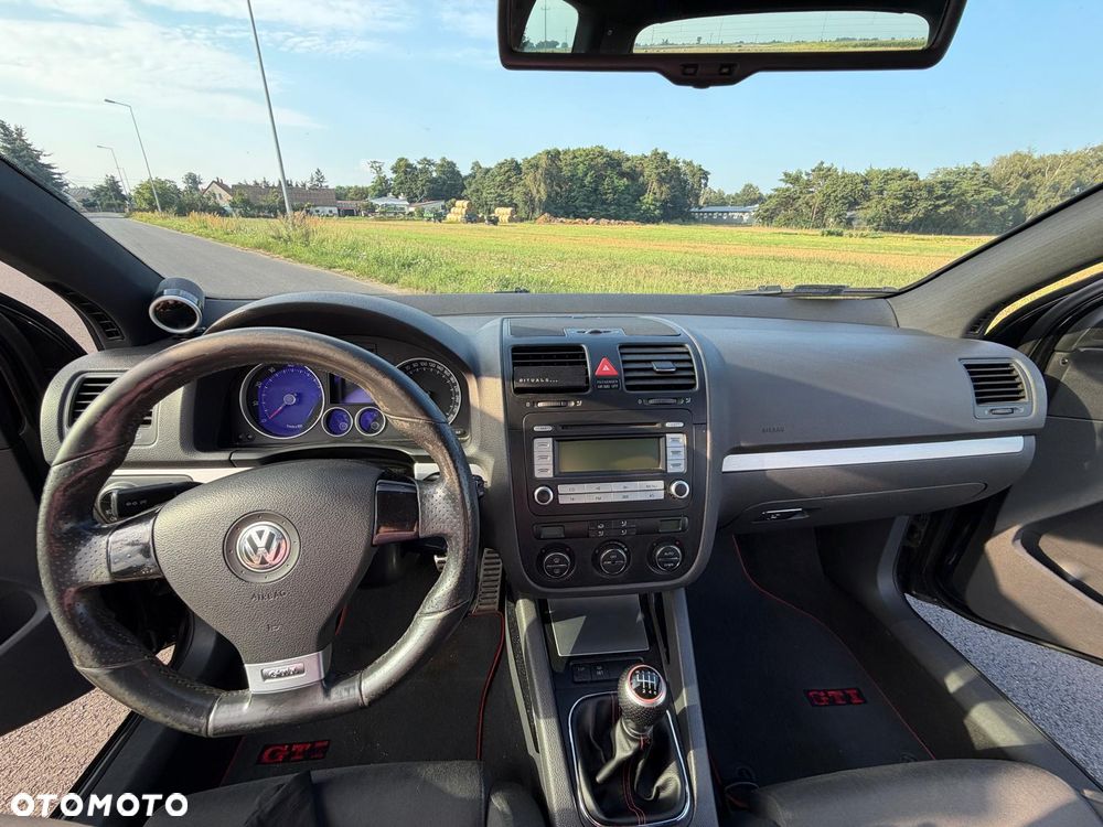 Volkswagen Golf 2.0 GTI - 6