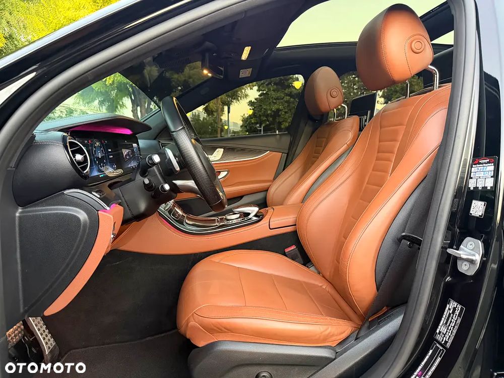 Mercedes-Benz Klasa E 400 7G-TRONIC - 7
