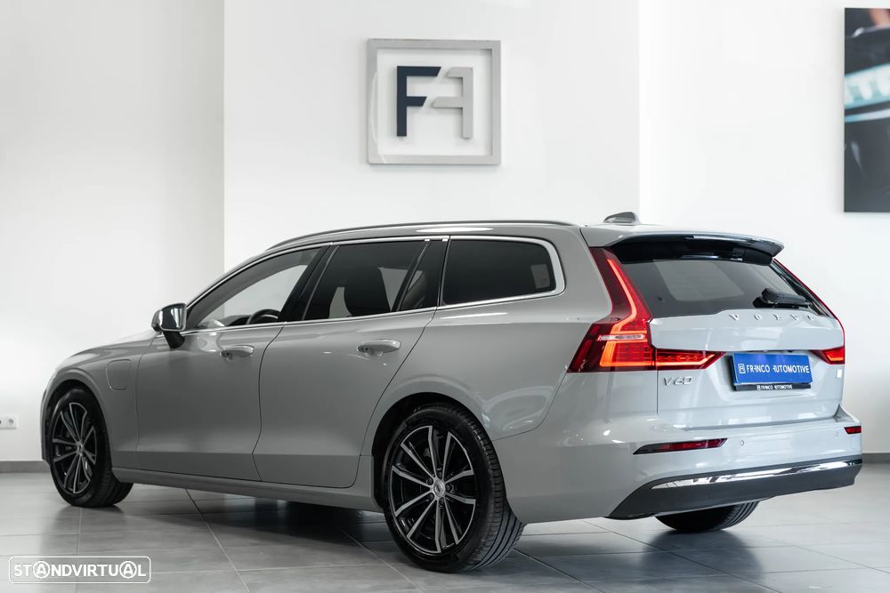 Volvo V60 2.0 T6 AWD TE Core - 3