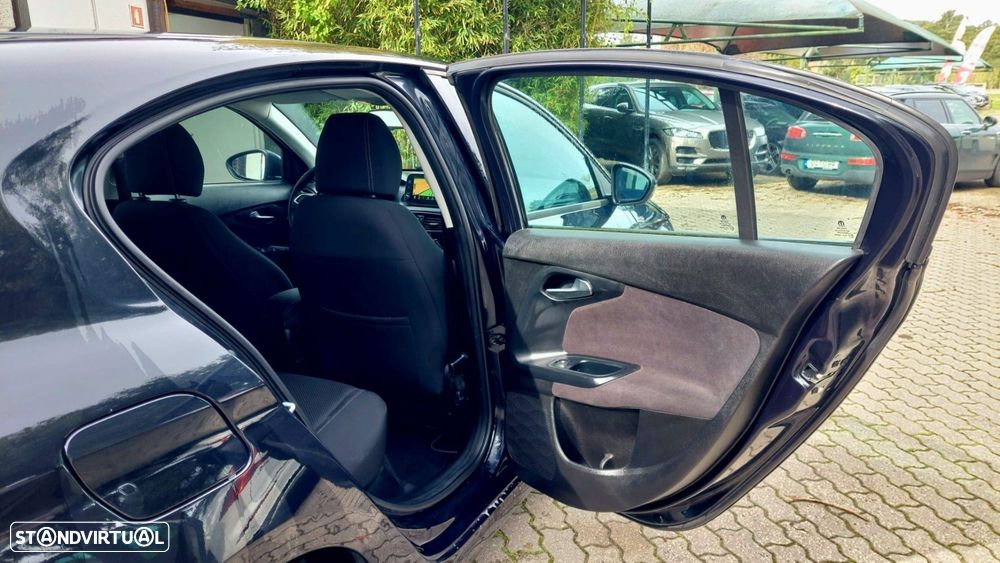 Fiat Tipo 1.3 M-Jet Lounge Tech J17 - 10