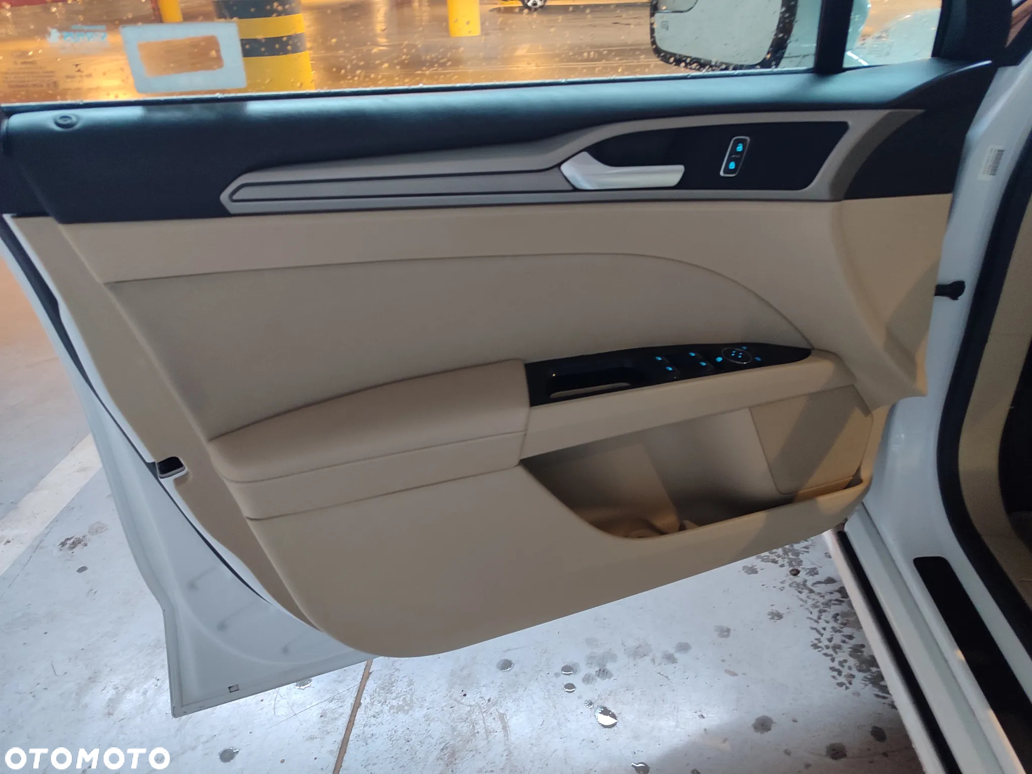 Ford Fusion - 27