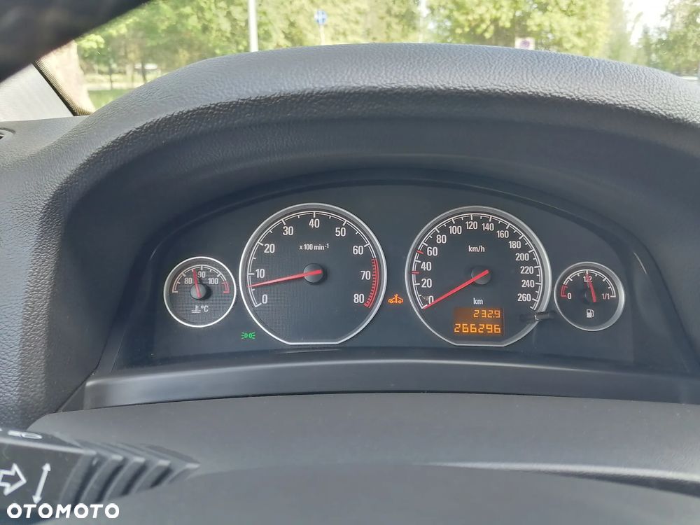 Opel Vectra 2.8 V6 Cosmo - 8