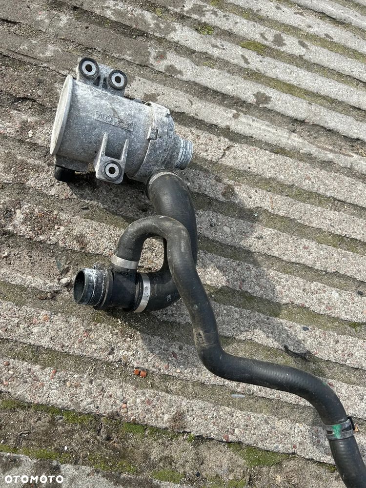 POMPA WODY BMW F20 F30 N20 - 1