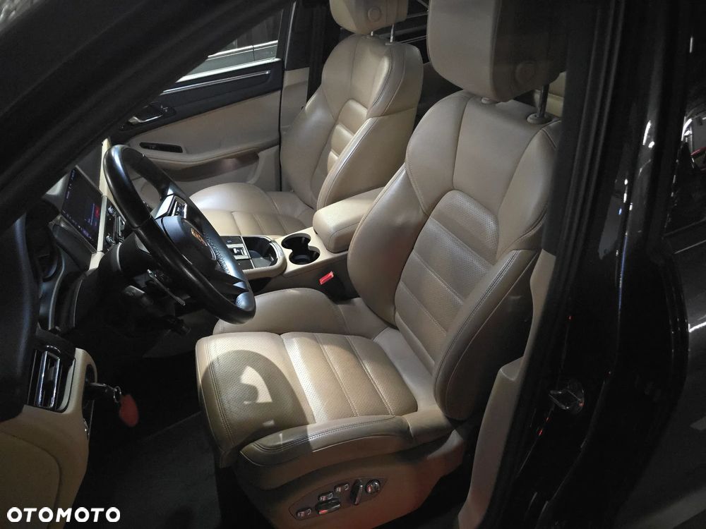 Porsche Macan PDK - 28