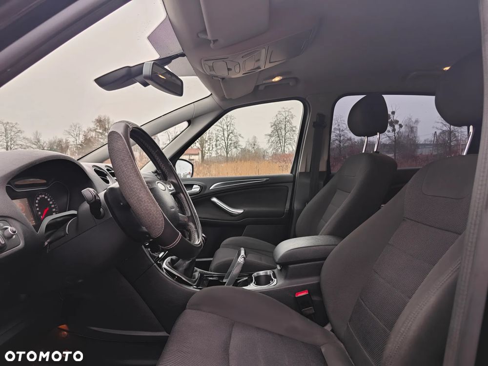 Ford S-Max 2.0 TDCi DPF Titanium X - 21