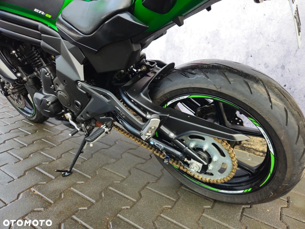 Kawasaki ER - 11