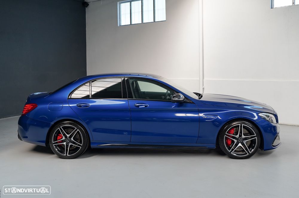 Mercedes-Benz C 63 AMG S - 13