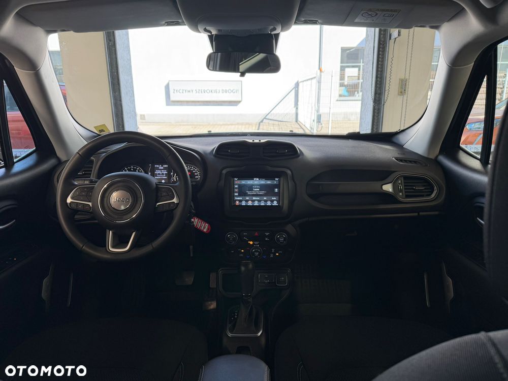 Jeep Renegade 1.5 T4 mHEV Longitude FWD S&S DCT - 11
