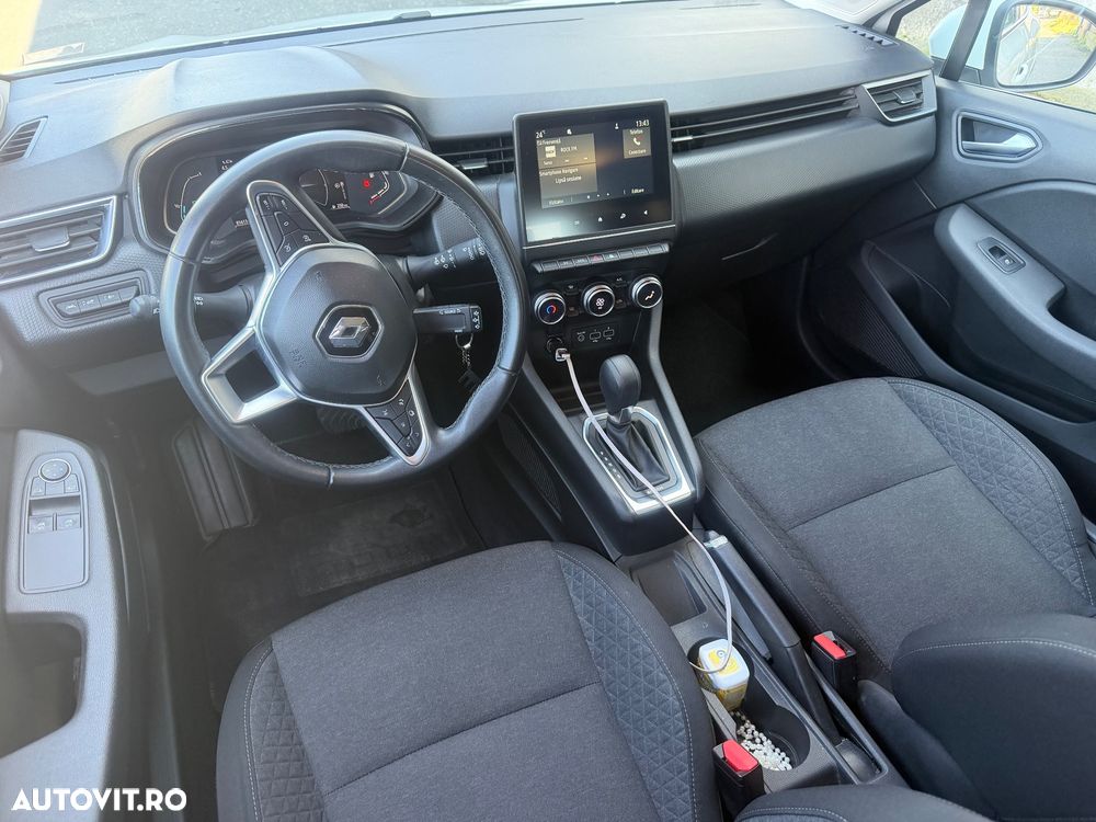 Renault Clio E-TECH 140 ZEN - 6
