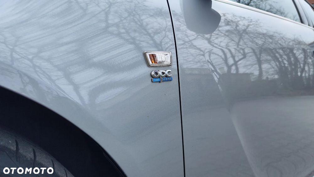 Opel Insignia 2.0 CDTI ecoFLEX Start/Stop Sport - 17