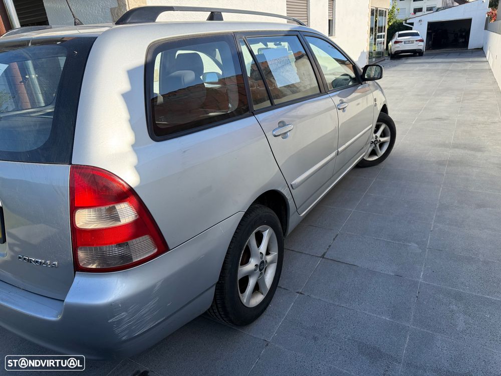 Toyota Corolla SW 2.0 D-4D Terra - 5