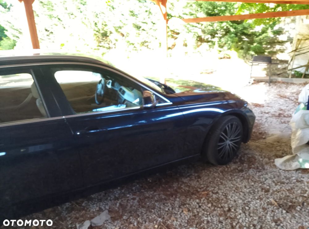BMW Seria 3 318d Luxury Line EU6 - 5