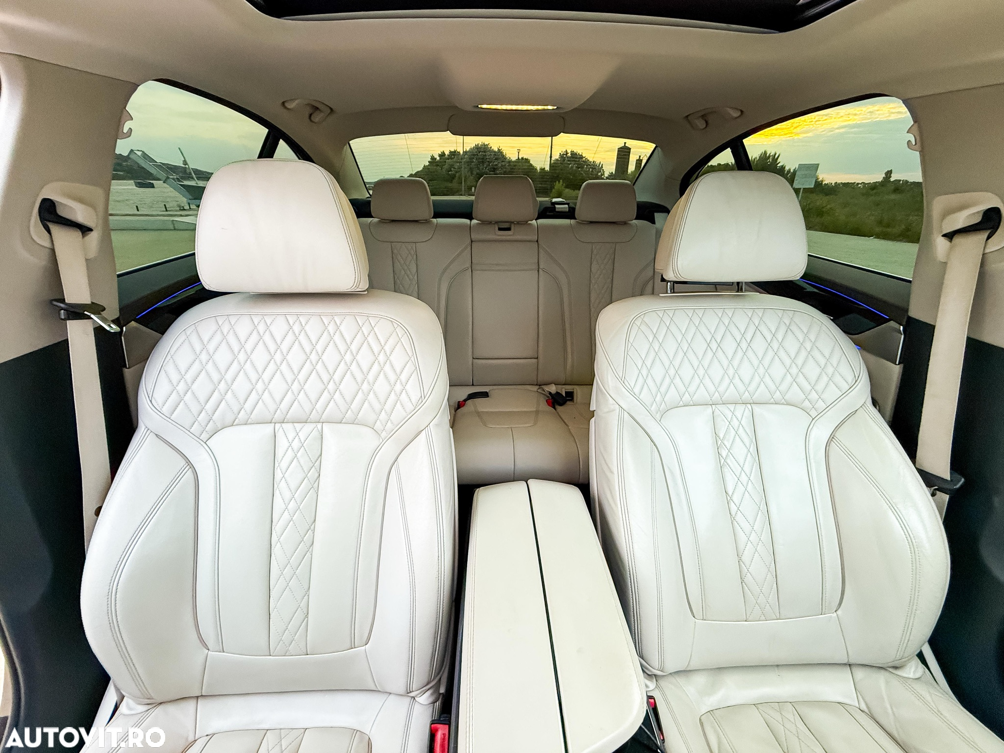 BMW Seria 5 530d xDrive AT - 26