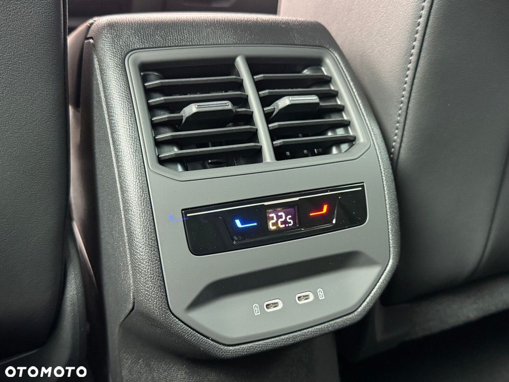 Cupra Formentor 1.5 eTSI mHEV DSG - 40