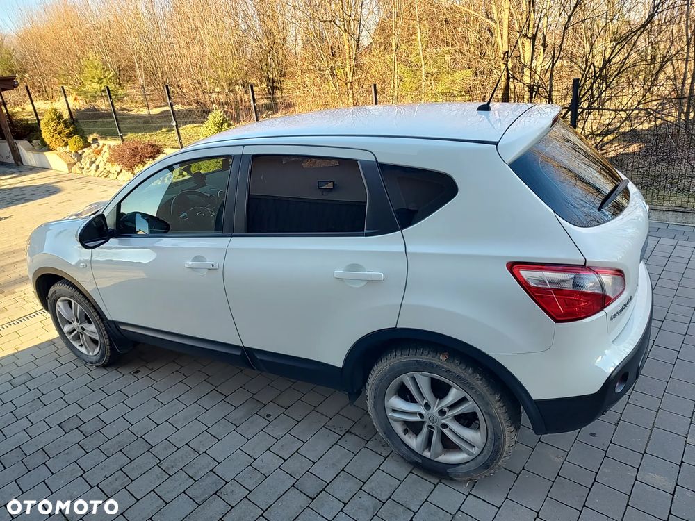 Nissan Qashqai 1.6 Tekna - 4