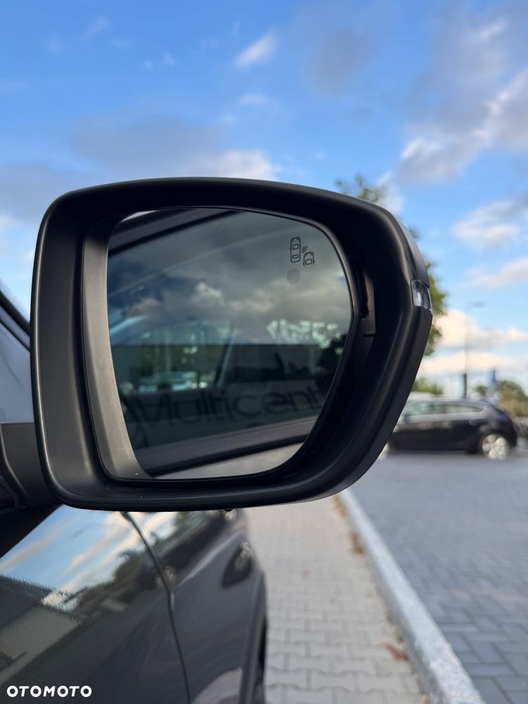 Peugeot 3008 BlueHDi 130 Stop & Start EAT8 Allure - 17